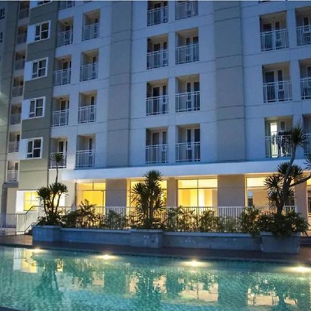 Skyland City Hotel Jatinangor Cilimus Buitenkant foto